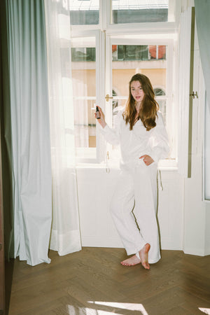 Přírodní bytový parfém Snění pod jasmínovým keřem